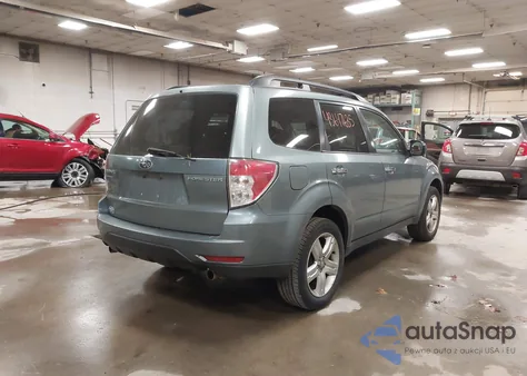 2010 Subaru Forester 2.5X Premium из США, поврежденный, VIN JF2SH6CC5AH787056